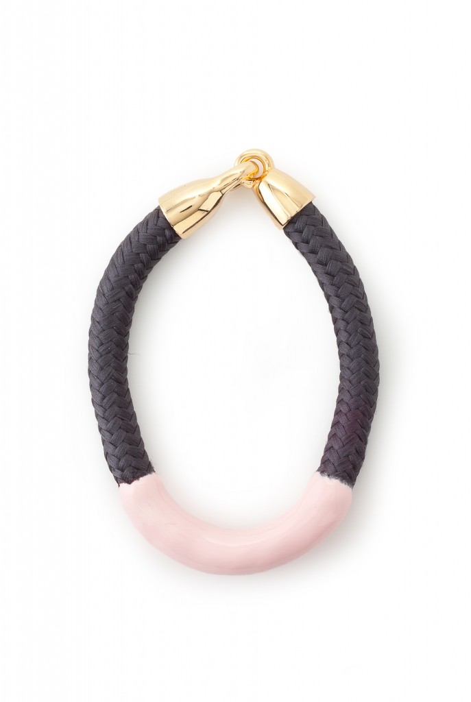 60171040 ~ Pale Pink ~ 1.Front