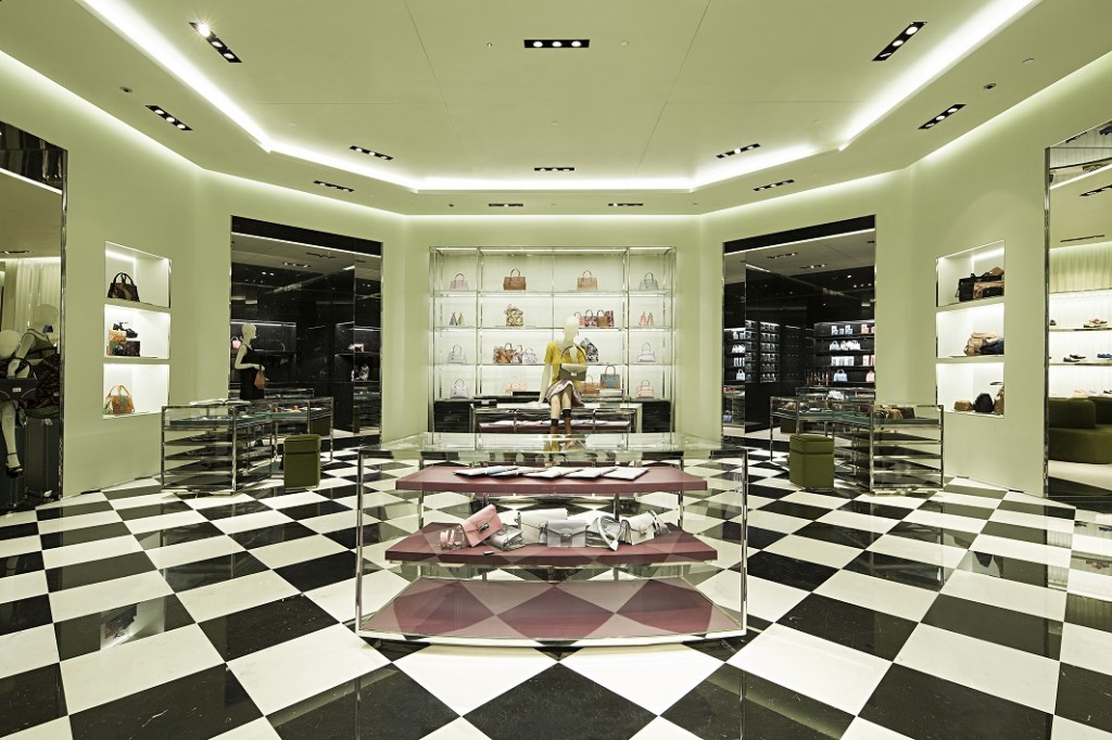Prada_Johannesburg_Sandton City Mall_int 01