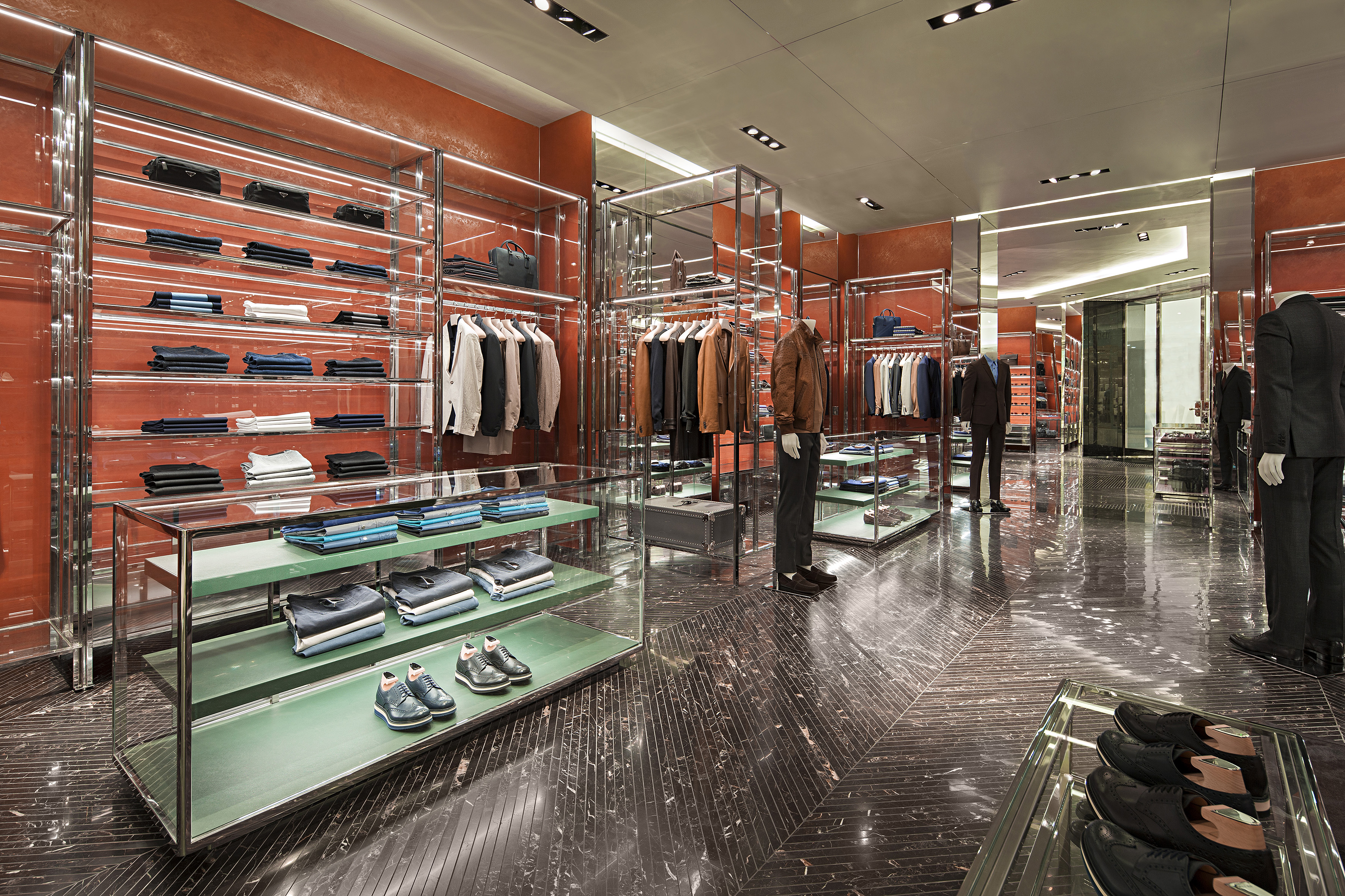 Prada_Johannesburg_Sandton City Mall_int 08